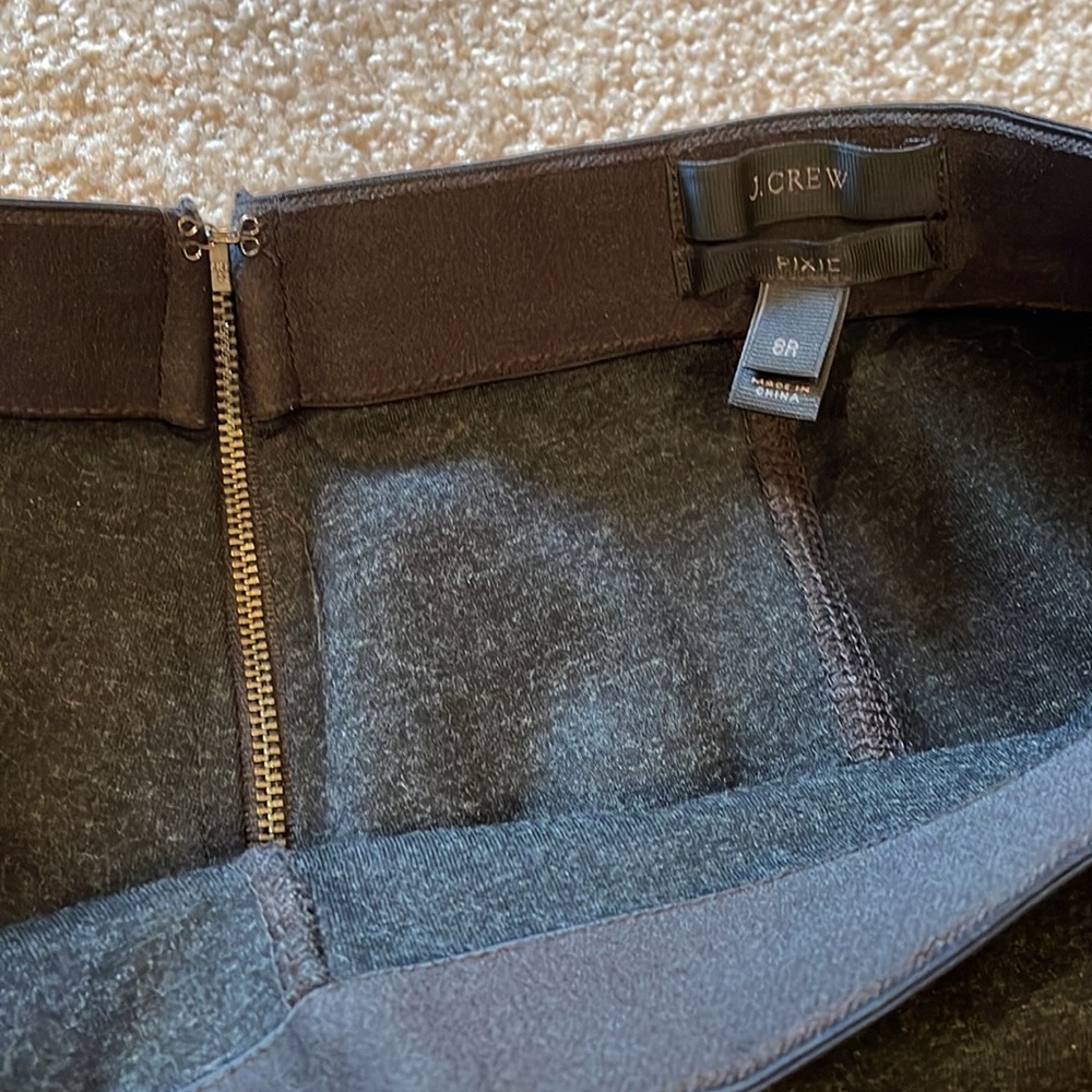 J.Crew Gray Pixie Pants. Never Been Worn. Size 8r. - image 5